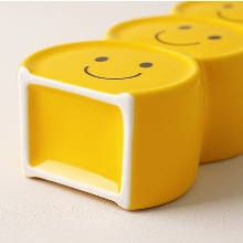 Stable bottom not easily broken