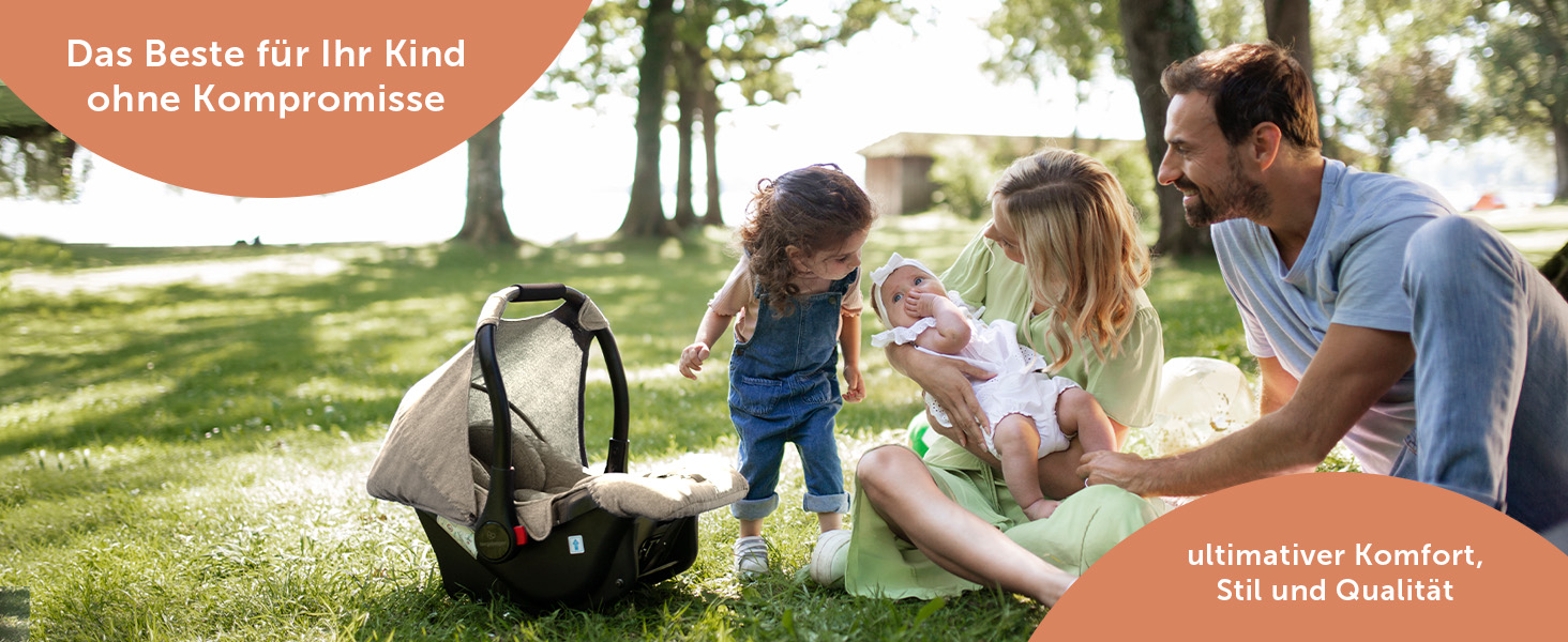 Familienszene im Freien in einem sonnenbeschienenen Park oder Garten mit Ausrüstung für Kinder, überlagert mit deutschem Text