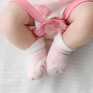 newborn socks 0-6 months