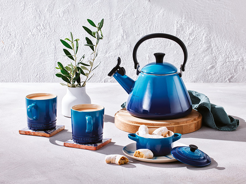 Le Creuset Kone StoveTop Kettle with Whistle, Suitable for All Hob