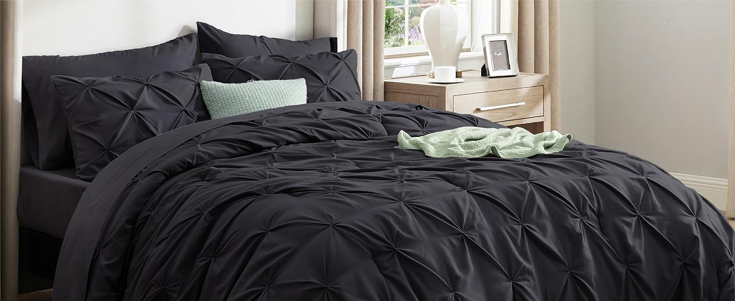Comforter with Sheets, Pillowcases & Shams 4