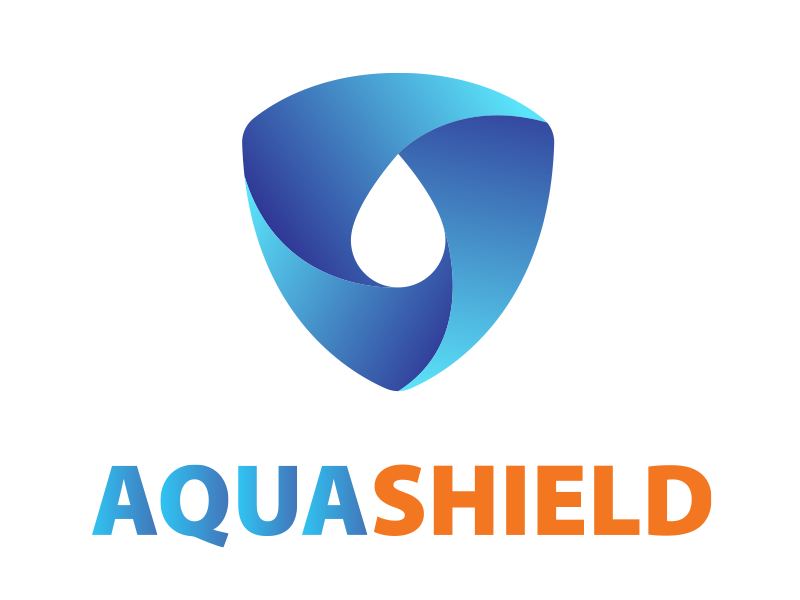 con una estilizada forma de escudo azul con una gota de agua en el centro. El texto de abajo dice «AQUASHIELD» en