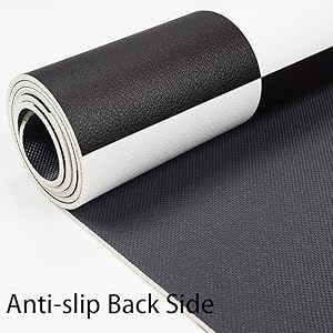 Anti-slip desk pad