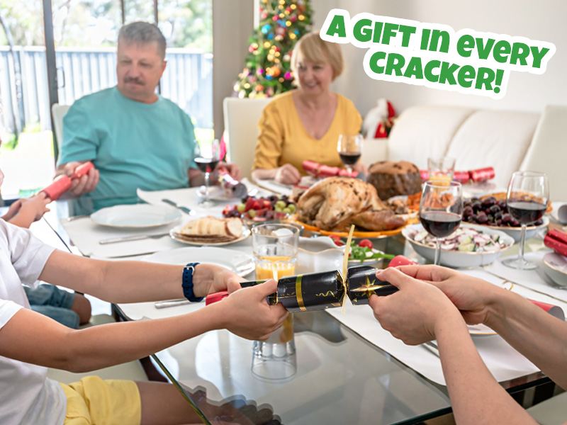 KreativeKraft Christmas Crackers Pack of 6 or 10 Crackers for Kids and Adults with Gifts Fidget