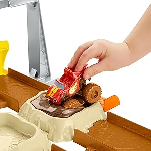 Small manufacture image 3