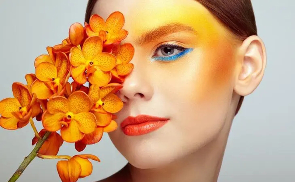  bright Yellow eyeshadow palette