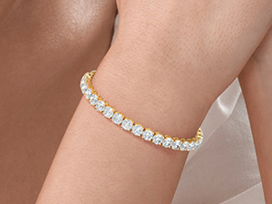 Lab-Grown Diamond Bracelets