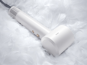 lightweight hair dryer