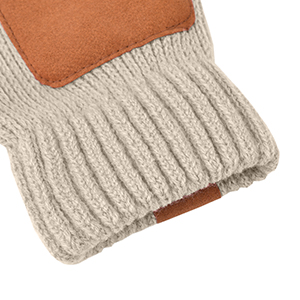 Soft Cuffs Lastic cuff, moderatetightness, not easyto fall off.