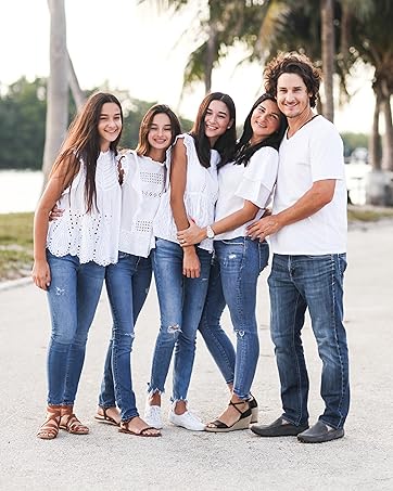 Ali+Oli Baby Products Small Business Owners Family 