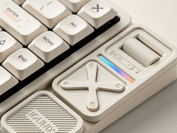 IQUINX MG65 ホワイト Amazon.com: IQUNIX Magi65 Pro Low Profile Mechanical