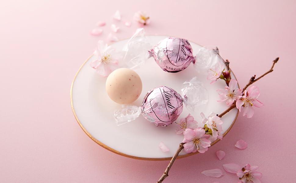 Amazon.co.jp: Lindt Chocolate Lindor Cherry Blossoms, Pack