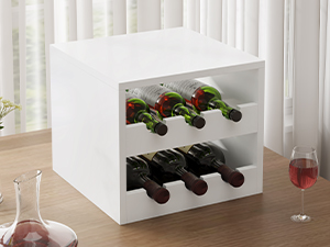 Der Text lautet: '400 PIECES'. Reihe bunter Illustrationen, die Straßenszenen im mediterranen Stil mit traditioneller Architektur und Kopfsteinpflasterstraßen zeigen.