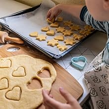 They can be widely used in cookies, cake, fondant, biscuit, fruits, vegetable and so on.