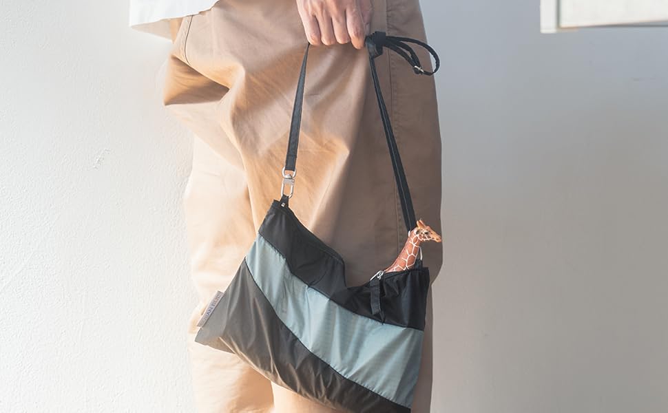 【新品未使用】スーザンベル ポーチ&ストラップ M ポーチM | SUSAN BIJL (スーザンベル)