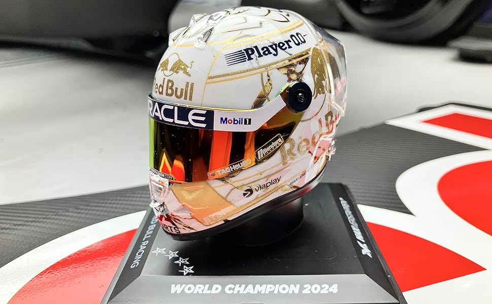 レッドブル　フェルスタッペンミニカー＆ヘルメット レッドブル フェルスタッペンミニカー＆ヘルメット F1
