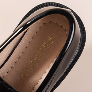 Fashion leater loafers flat shoes