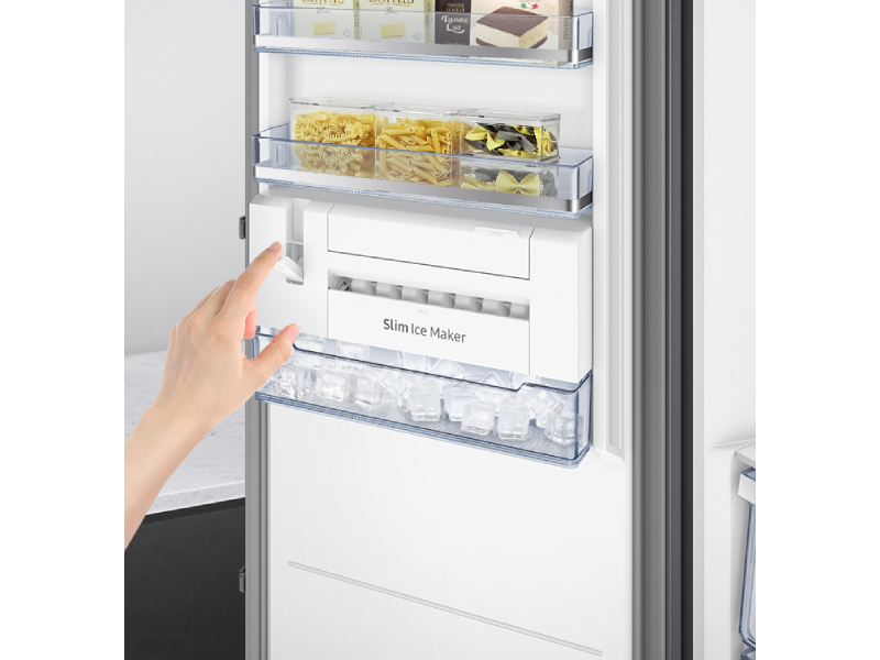 Samsung RZ32M7125BN/EU Freestanding Freezer, All Around Cooling, Slim