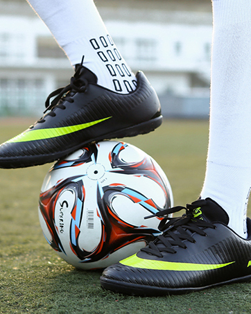 mens turf soccer shoes