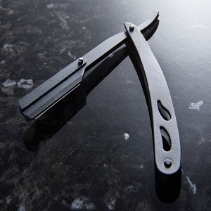 ›Straight Razors