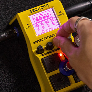 Amazon.co.jp: ZOOM ズーム MS-200D+ マルチストンプペダル