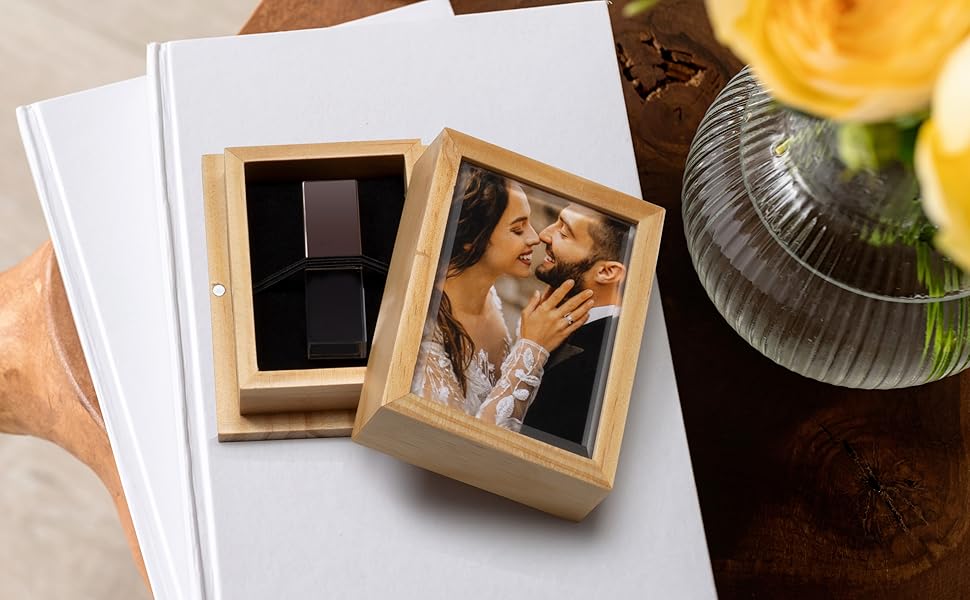 Wood Elite Flash Drive Box with Photo