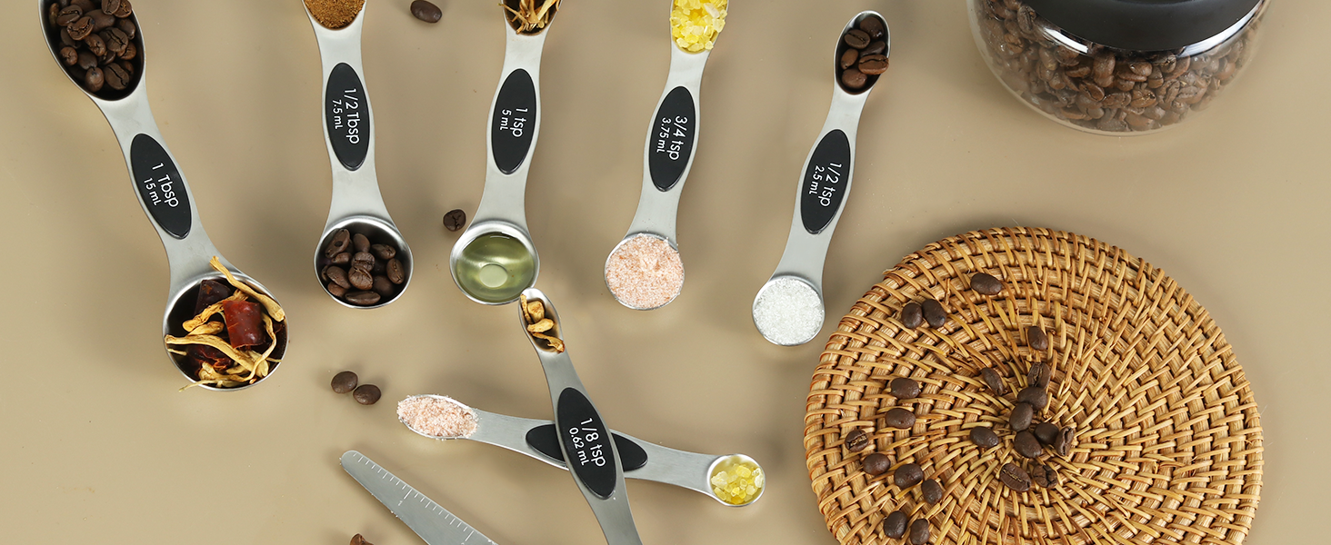 measuring spoons