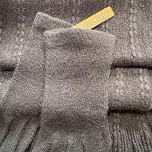 HILLSHADE  women scarf glove set
