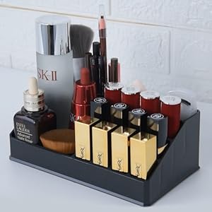 makeup organizer