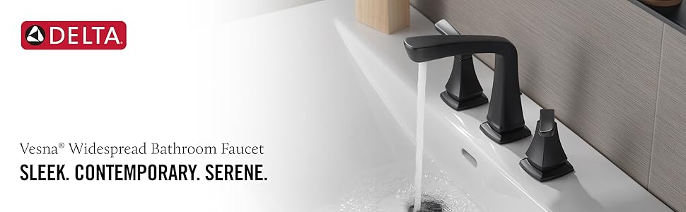 Vesna Widespread Faucet with water running