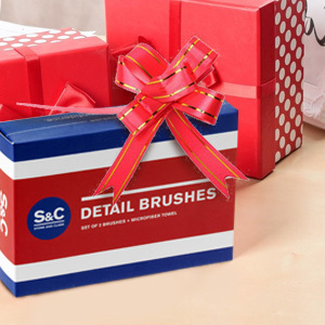 detail brushes are a great gift idea
