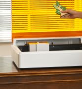 レーザー彫刻機