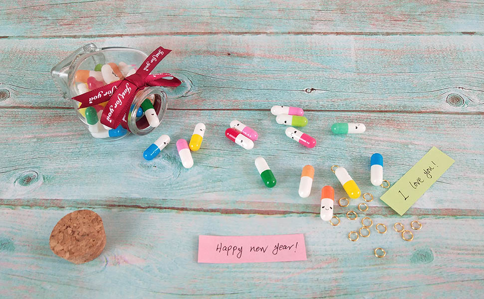 Lelongma Capsule Letters Message In a Bottle with Gifts Box Love Pills