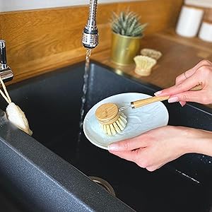 kitchen zero waste no plastic brush heads bamboo