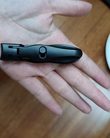 dog toenail clippers