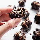 Dattes Farcies aux Noix et Chocolat Noir