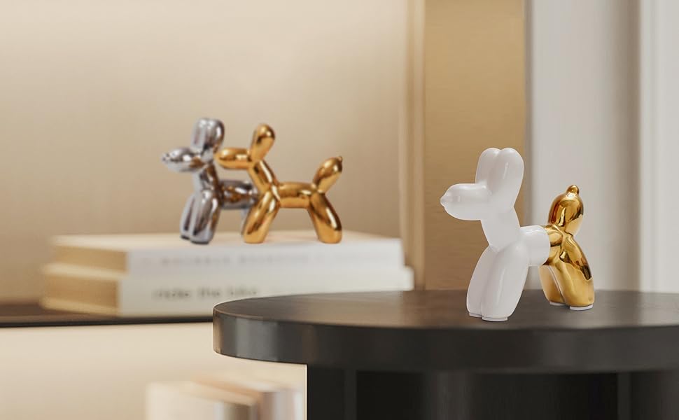 Balloon Dog Statue