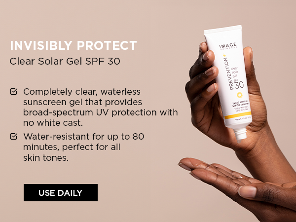 Broad-Spectrum Protection: Shields against UVA, UVB, and environmental stressors.