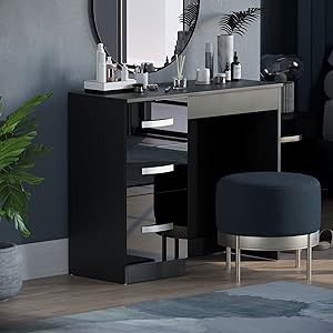 Small manufacture image 1