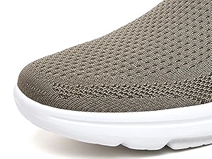 Stretch Mesh Upper, breathability, comfortable and dry
