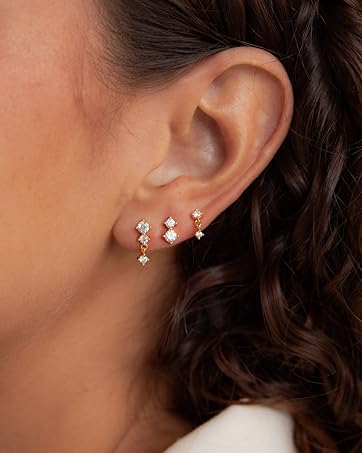 STIUD EARRINGS