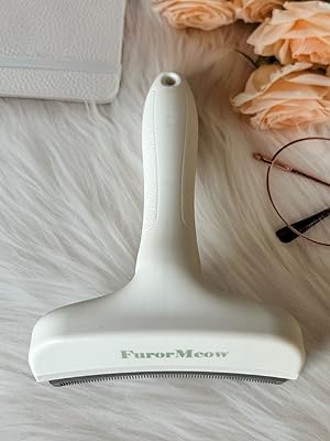 A+ Pet Deshedding Brush Large White with Background