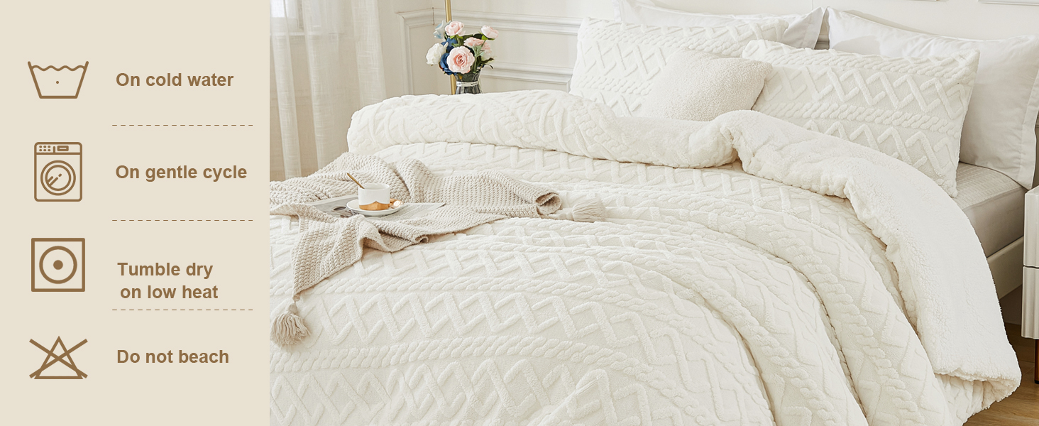 Fleece Comforter White