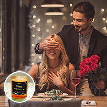 Sandalwood Scented Candle