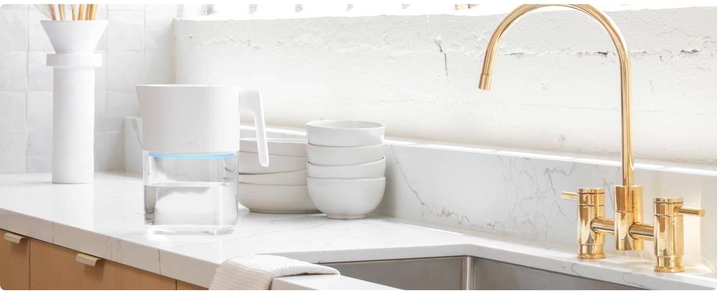 Total Filtration Bundle Set LARQ Pitcher PureVis 1.9L