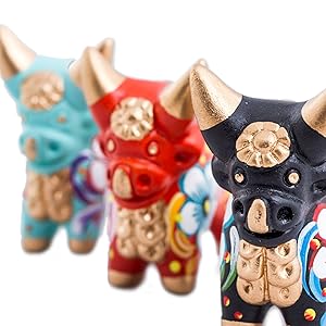 Novica handmade  Multicolor Set Three Bull Figurines  Hecha a mano  Figuritas Toro  Tres Multicolor