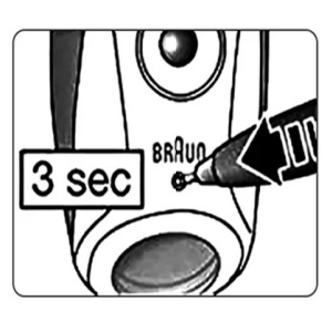 Press the release button on theside of the knife head, and pull the knife net outwith the other hand