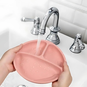 Prato Para Bebê; Prato Baby; Prato com Ventosas; Prato Gruda na Mesa