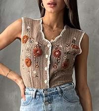 CUFEZN Women's Y2K Sweater Vest, Heart Jacquard Knit Pattern