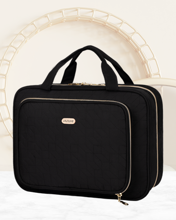 toiletry bag 